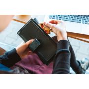 Obligation de mettre à disposition des usagers un service de paiement en ligne