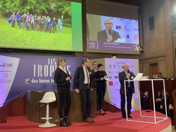 Trophée des héros territoriaux : Héloïse LIGNY, Coordinatrice Anim l'Eau 76 lauréate !