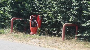 En cas de branchement sauvage au réseau d'eau potable via un poteau incendie, l'eau peut-elle être coupée ?