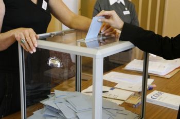 La majorité requise pour l’adoption des délibérations du comité syndical est-elle la majorité des suffrages ou la majorité des suffrages exprimés?