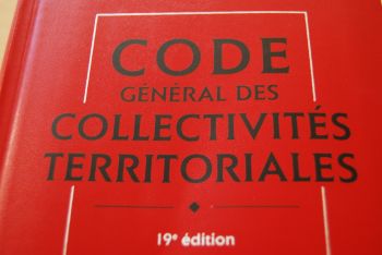 Le tableau des indemnités allouées aux élus doit-il être nominatif ?