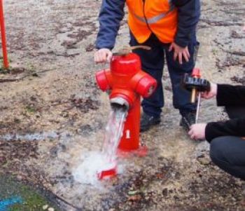 Qu’encourt-on en cas d’utilisation de bouches ou poteaux d’incendie à d’autres fin que l’incendie ?